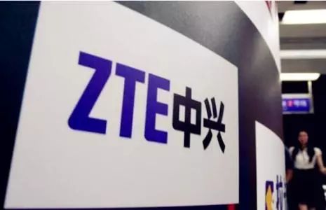 kMTs-fzqvvsa4004619.jpg kMTs-fzqvvsa4004619.jpg