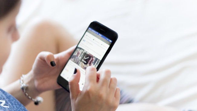 中国互联网报告出炉:每周人均上网 27.9 小时,月均手机流量 7.2G 中国互联网报告出炉:每周人均上网 27.9 小时,月均手机流量 7.2G