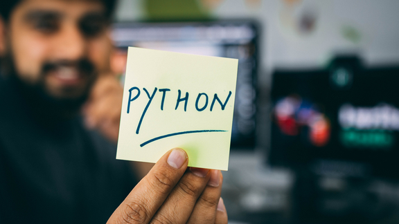 选Python还是选Java?2020年,顶尖程åºå‘˜æœ€åº”该掌æ¡çš„7ç§ç¼–程语言
