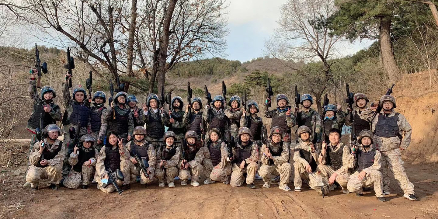 部门团建.jpg 部门团建.jpg